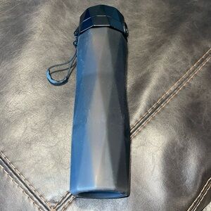 Original Hydrate Spark bottle